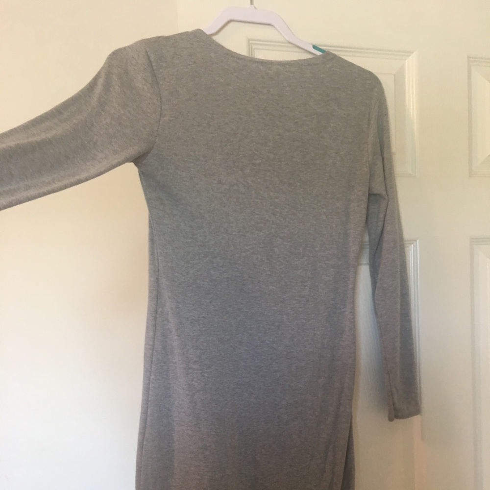 Dress - Picture 3 of 4